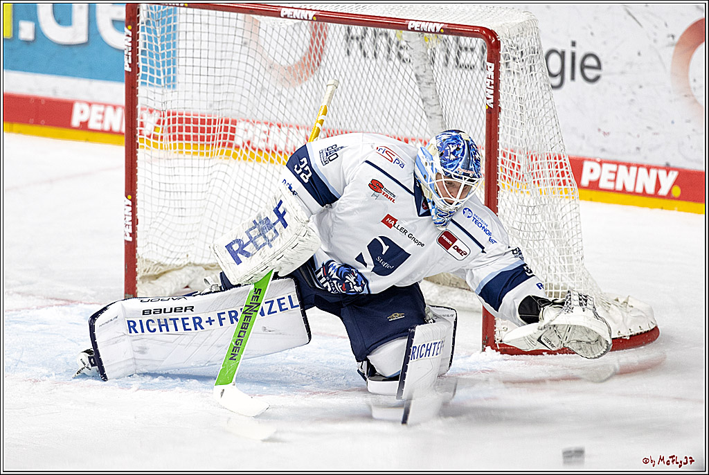 PENNY DEL;  Koelner Haie - Straubing Tigers; Koeln, 15.10.2021